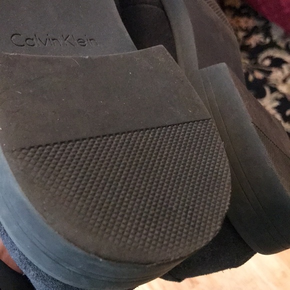 Men’s Calvin Klein Gray Suede Casual Dress Shoes Sz 10.5 US - Moderately Used - Picture 8 of 12